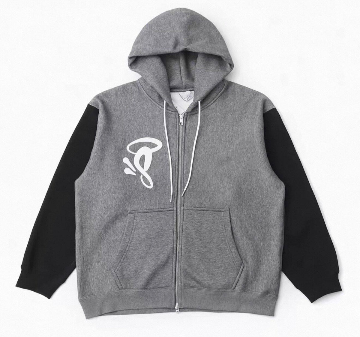 Syna world Contrast Sleeve Graphic Zip Up Hoodie